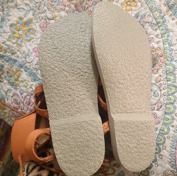 Frew people vacation day wrap sandal - Picture 8 of 11